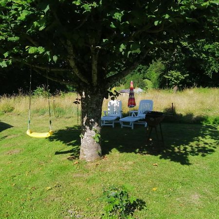 Marmanhac Maison A La Campagne Au Coeur Du Cantal Dept 15 מראה חיצוני תמונה